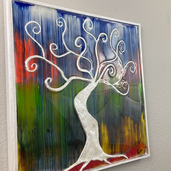 Handmade acrylic painting whimsical tree. - Picture 4 of 4